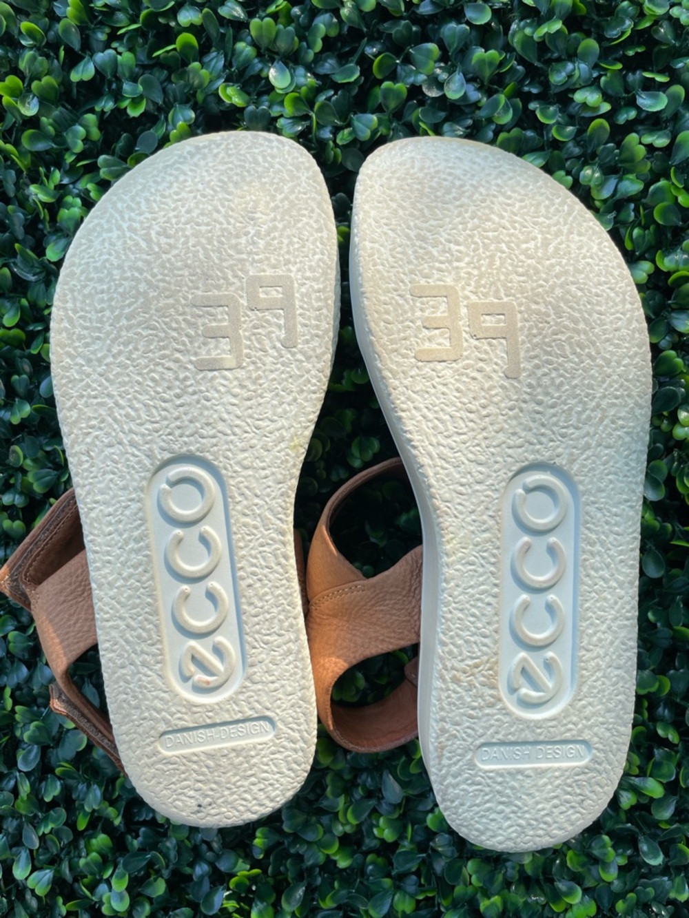Ecco women’s Cognac Brown Hook-and-Loop Sandals - Picture 5 of 9